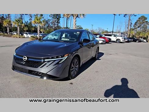 New 2026 Nissan Sentra SL w/ Floor Mat Package image 19