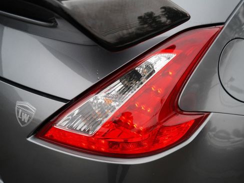 Used 2016 Nissan 370Z Coupe image 88