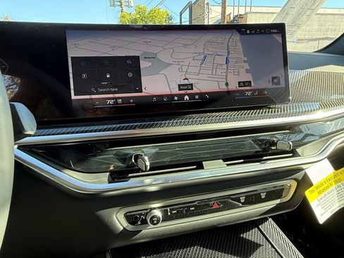 New 2026 BMW X5 M60i w/ Climate Comfort Package image 12