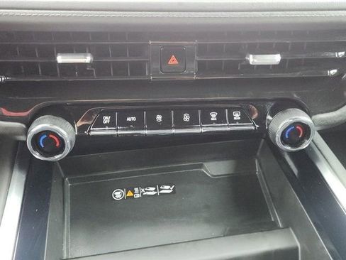 Used 2025 Chevrolet Tahoe LT image 22