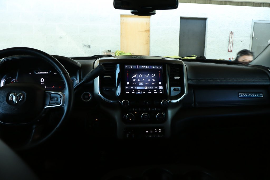 Used 2024 RAM 2500 Laramie AWD/4WD image 28