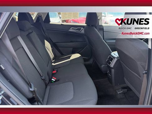 Used 2026 Kia Sportage LX FWD image 36