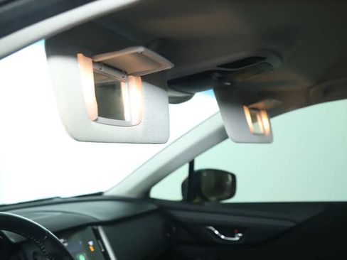 Used 2022 Subaru Outback Premium image 20