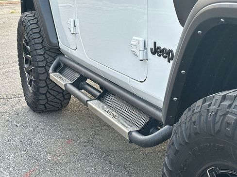 Used 2022 Jeep Wrangler Unlimited Sport image 7