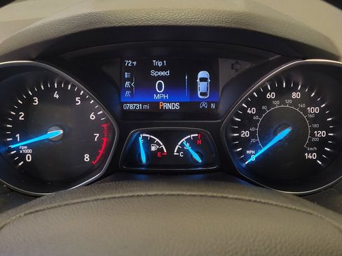 Used 2019 Ford Escape SE FWD image 23