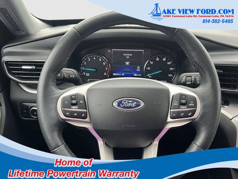 Used 2024 Ford Explorer XLT w/ Equipment Group 202A AWD/4WD image 23