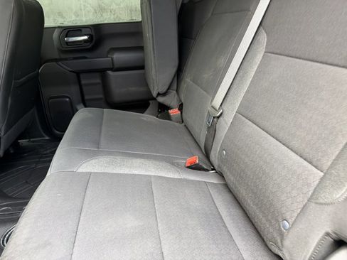 Used 2025 Chevrolet Silverado 2500 Custom w/ Custom Value Package image 14