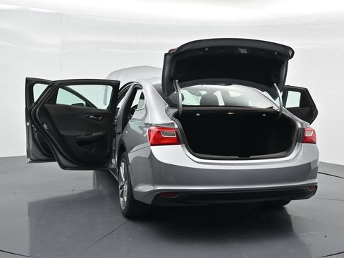 Used 2023 Chevrolet Malibu LT FWD image 34
