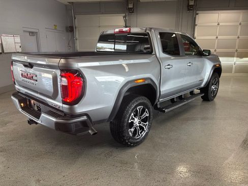 Used 2023 GMC Canyon AT4 w/ AT4 Premium Package AWD/4WD image 7