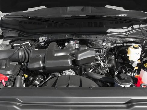 Used 2017 Ford F250 XL w/ Power Equipment Group AWD/4WD image 42