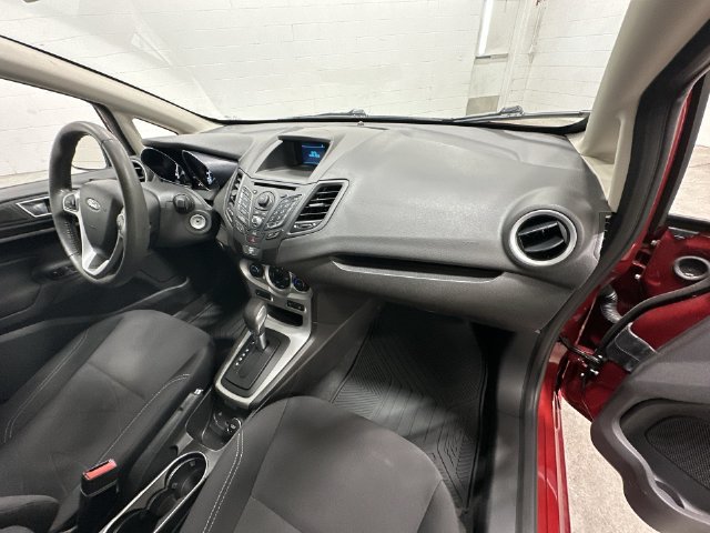 Used 2015 Ford Fiesta SE w/ Comfort Package FWD image 16