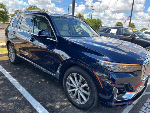Used 2021 BMW X7 xDrive40i w/ Premium Package AWD/4WD image 5