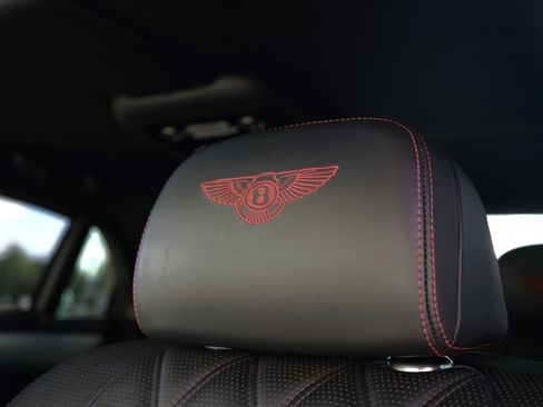 Used 2014 Bentley Flying Spur W12 AWD/4WD image 18