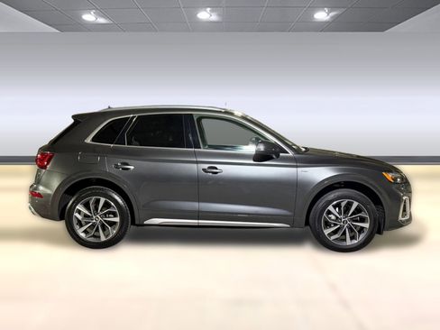 Used 2023 Audi Q5 2.0T Premium Plus w/ Premium Plus Package AWD/4WD image 8