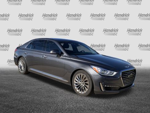 Used 2018 Genesis G90 3.3T Premium image 2