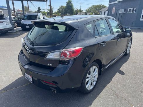 Used 2011 MAZDA MAZDA3 s Grand Touring FWD image 5