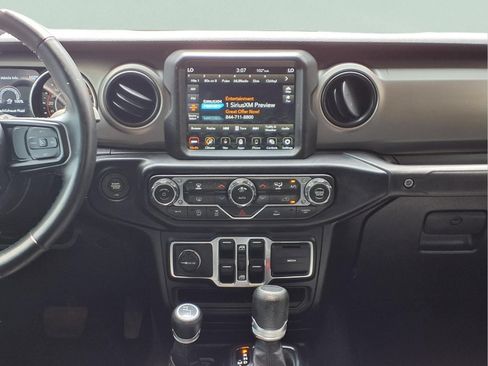 Used 2021 Jeep Gladiator Sport AWD/4WD image 14
