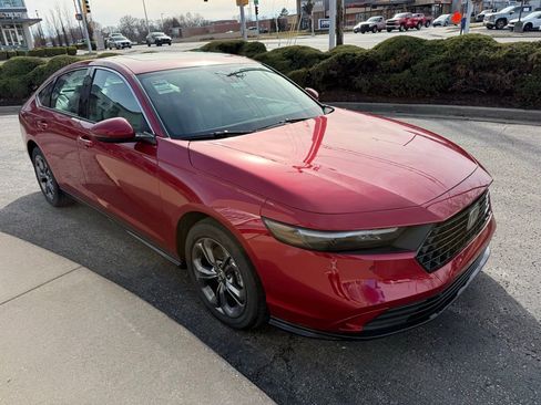 New 2025 Honda Accord EX-L image 3