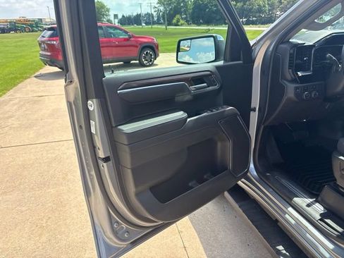 Used 2024 Chevrolet Silverado 1500 LT AWD/4WD image 13