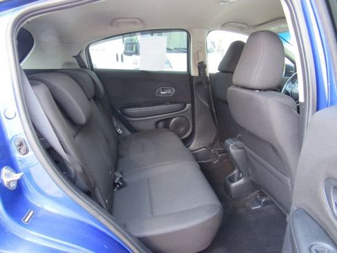 Used 2018 Honda HR-V LX image 20