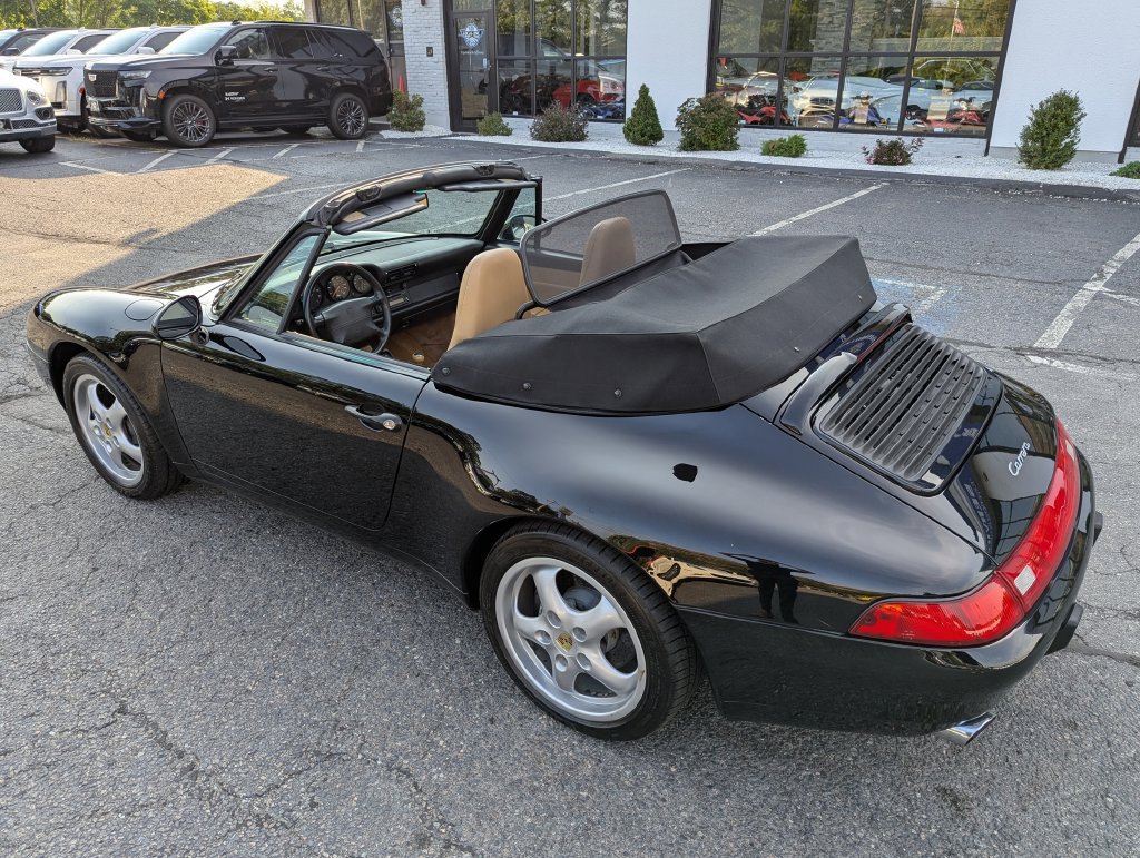 Used 1997 Porsche 911 Carrera RWD image 51
