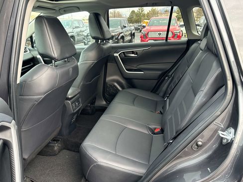 Used 2025 Toyota RAV4 XLE Premium image 10
