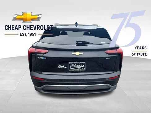 Used 2024 Chevrolet Blazer EV LT AWD/4WD image 4