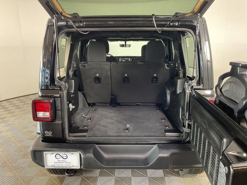 Used 2023 Jeep Wrangler Unlimited Sport w/ Sun And Sound Package AWD/4WD image 20