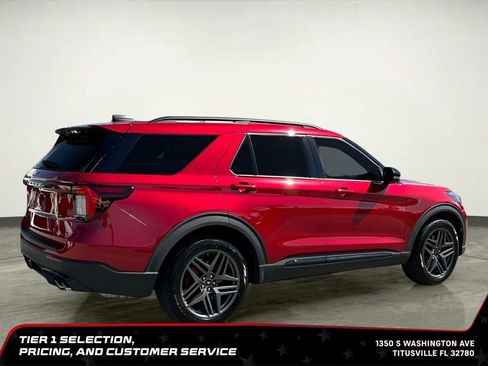 Used 2025 Ford Explorer ST RWD image 8