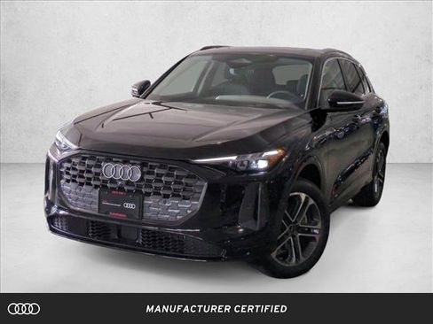 Certified 2025 Audi Q5 Premium w/ Premium Plus AWD/4WD image 1