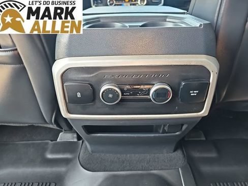Used 2023 Ford Expedition XLT AWD/4WD image 20