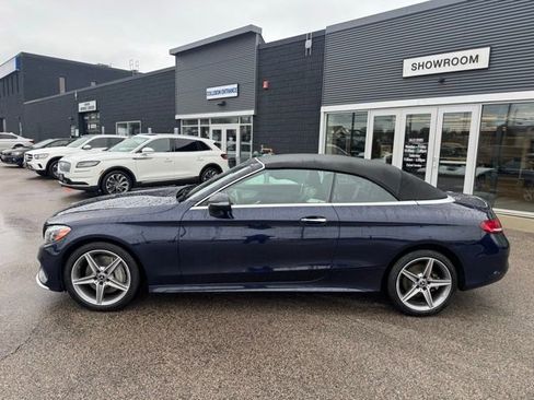 Used 2017 Mercedes-Benz C 300 4MATIC Cabriolet image 4