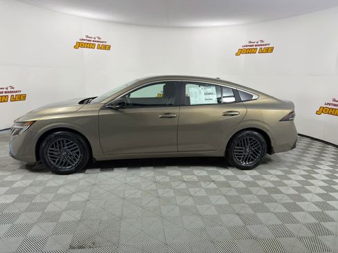 New 2026 Nissan Sentra SV w/ SV Convenience Package image 2