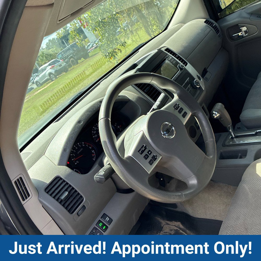 Used 2017 Nissan Frontier SV RWD image 12