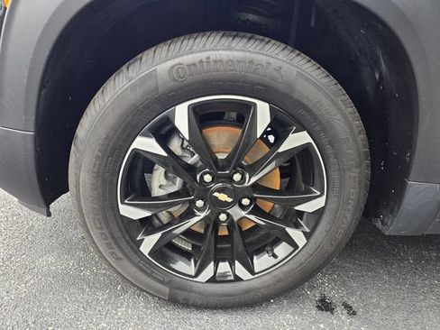 Used 2023 Chevrolet TrailBlazer LT w/ Convenience Package AWD/4WD image 10