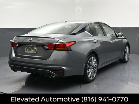 Certified 2025 Nissan Altima 2.5 SL FWD image 4