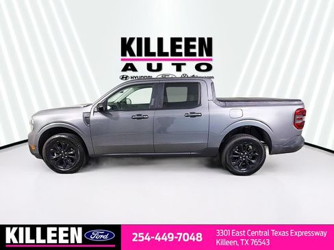 Used 2023 Ford Maverick Lariat w/ Black Appearance Package FWD image 4