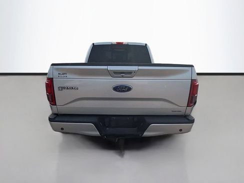 Used 2015 Ford F150 Lariat RWD image 7