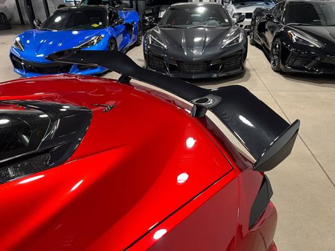 Used 2023 Chevrolet Corvette Z06 w/ Z07 Performance Package image 28