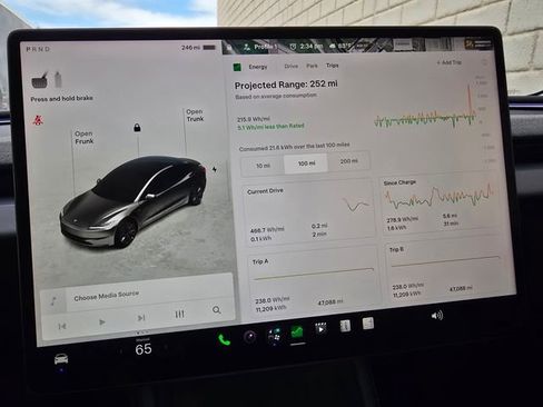 Used 2024 Tesla Model 3 RWD image 64