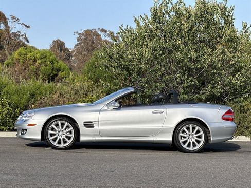 Used 2008 Mercedes-Benz SL 550 image 3