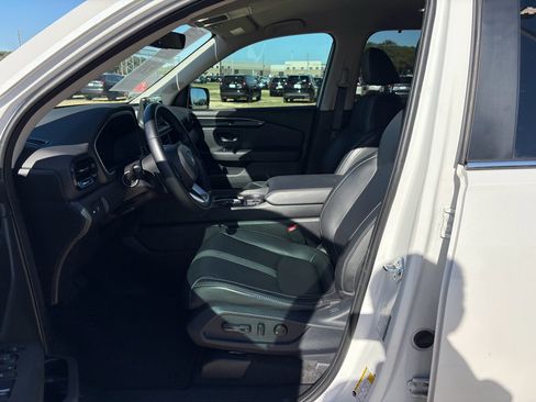 Certified 2023 Honda Pilot EX-L image 8