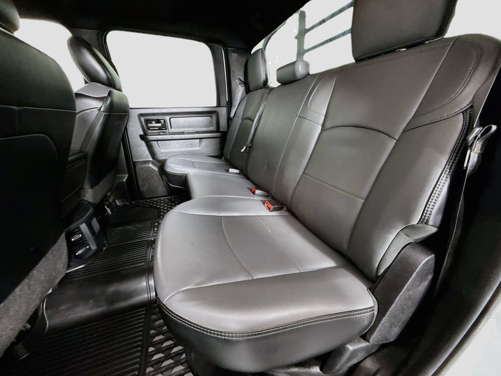 Used 2024 RAM 3500 Tradesman AWD/4WD image 23