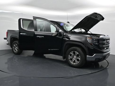 Used 2025 GMC Sierra 1500 SLT RWD image 41