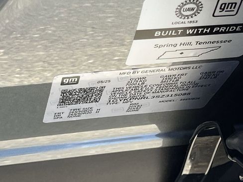 New 2025 Cadillac Lyriq Luxury image 27