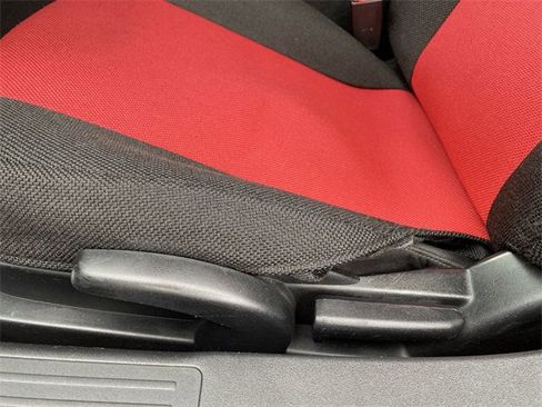 Used 2013 MAZDA MX-5 Miata Sport image 13