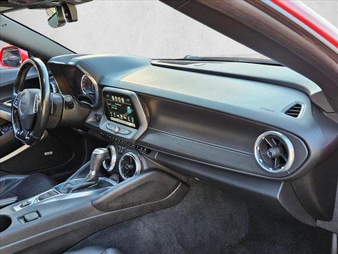 Used 2018 Chevrolet Camaro LT image 24