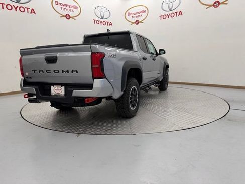 New 2026 Toyota Tacoma TRD Off-Road AWD/4WD image 8
