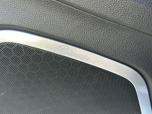 Used 2016 Porsche Panamera 4 image 28