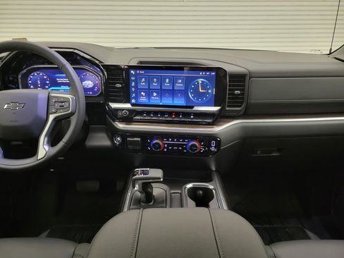 New 2026 Chevrolet Silverado 1500 RST w/ Dark Appearance Package image 49